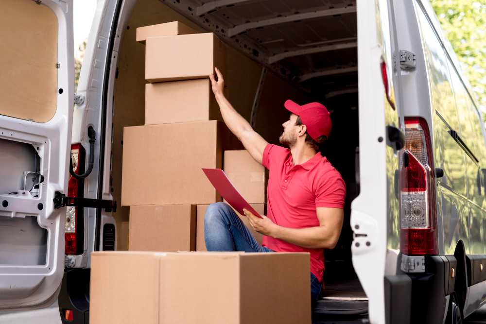 packers and movers Delhi to Noida